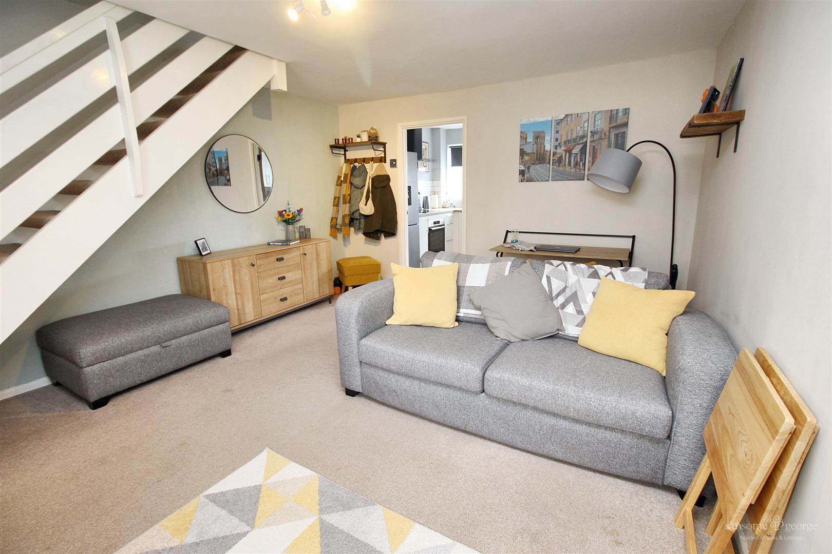 Sharnwood Drive, Calcot, Reading
